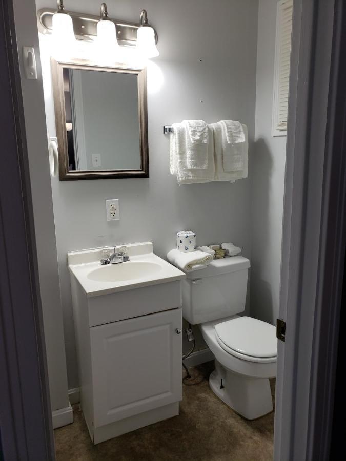Blue Ridge Motel Schroon Lake Εξωτερικό φωτογραφία