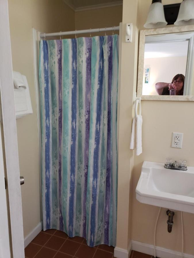 Blue Ridge Motel Schroon Lake Εξωτερικό φωτογραφία