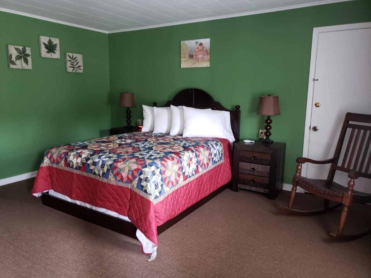 Blue Ridge Motel Schroon Lake Εξωτερικό φωτογραφία