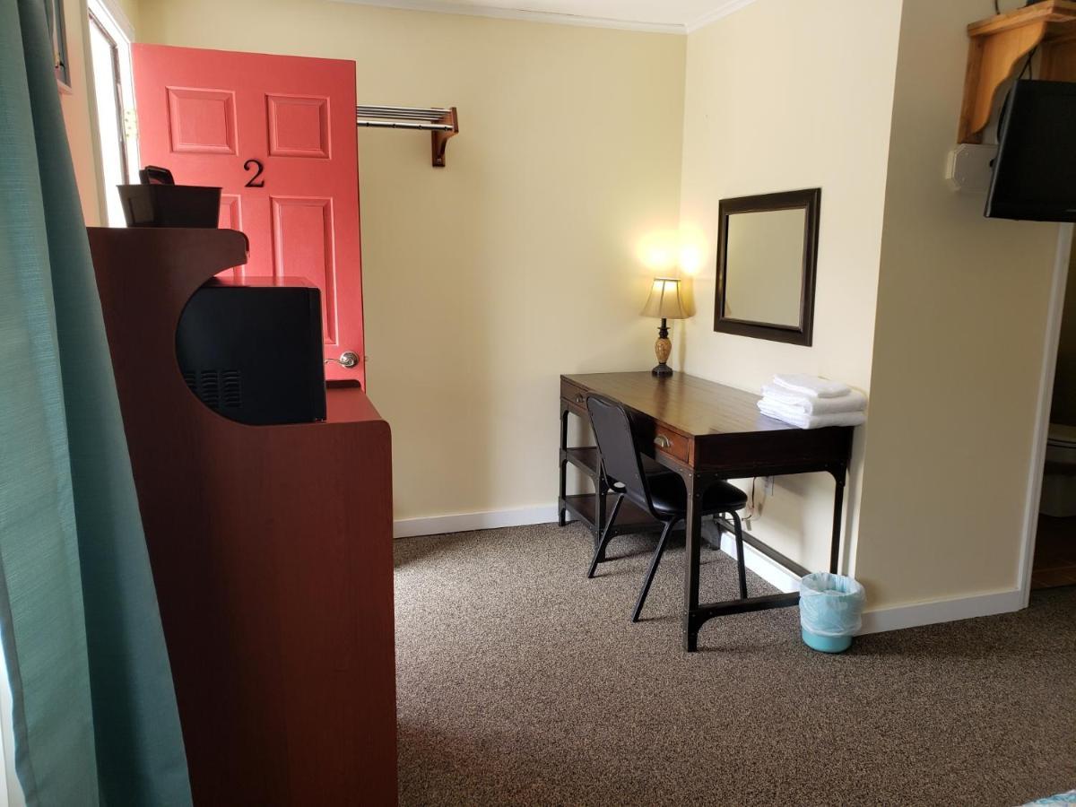 Blue Ridge Motel Schroon Lake Εξωτερικό φωτογραφία